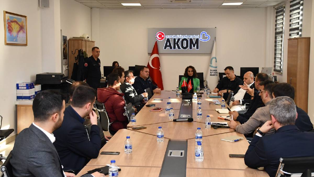 Büyükşehir tüm birimleriyle kışa hazır