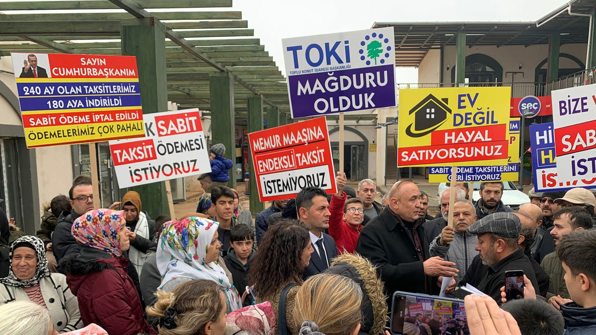 TOKİ'nin 'ilk evim' projesinin mağdurları KARAR'a konuştu: 3 yıl sonra sözleşme 4 yıl sonra teslim