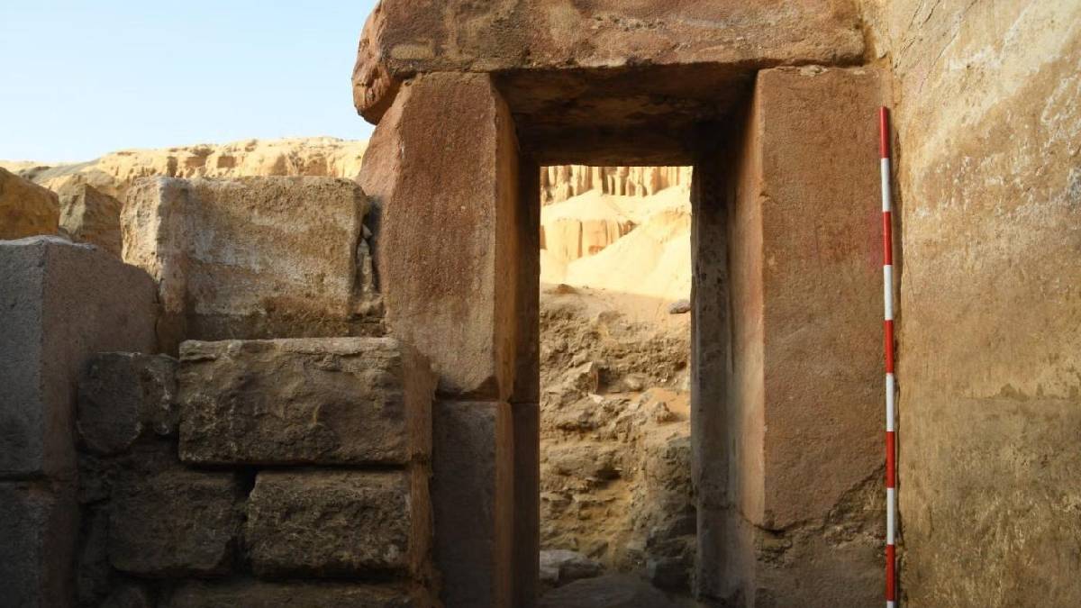 Antik Mısır’ın güneş tapınağı gün yüzüne çıktı