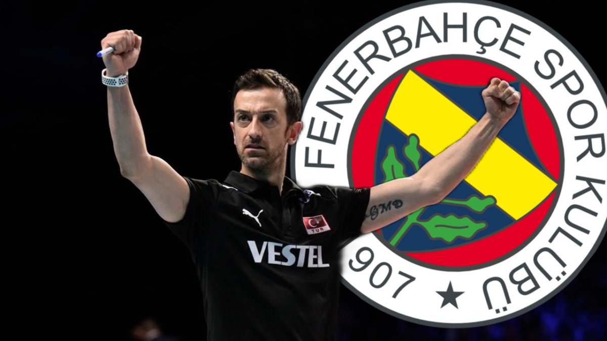 Fenerbahçe'den voleybola dev hamle: Sarı-lacivertliler, A Milli Kadın Voleybol Takımı Başantrenörü Santarelli'ye teklif yaptı