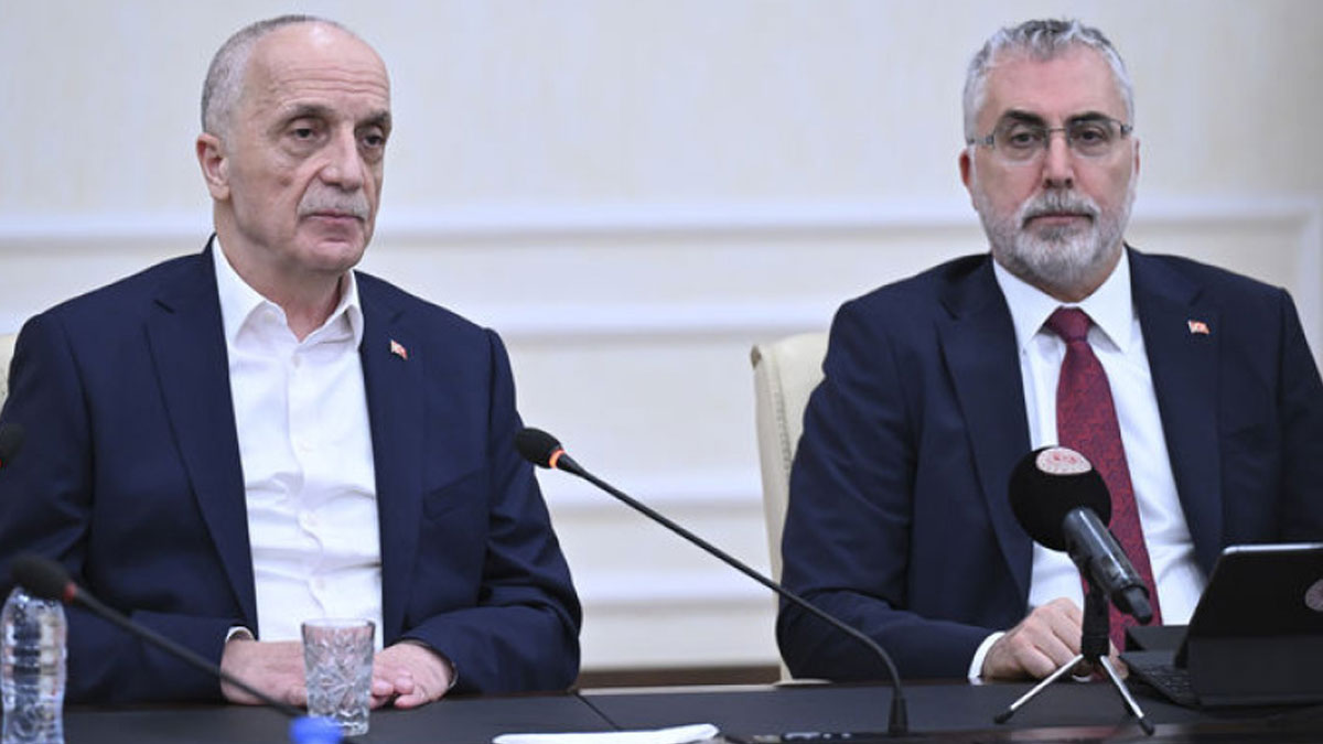 Bakan Işıkhan’dan Türk-İş’e sürpriz ziyaret