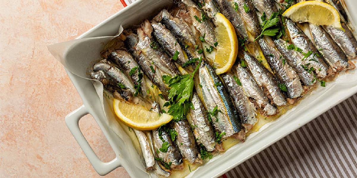 Kış sofralarının favorisi ama zehre dönüşebiliyor! Bu şekilde pişirmek çok tehlikeli: Hamsi pişirirken dikkat