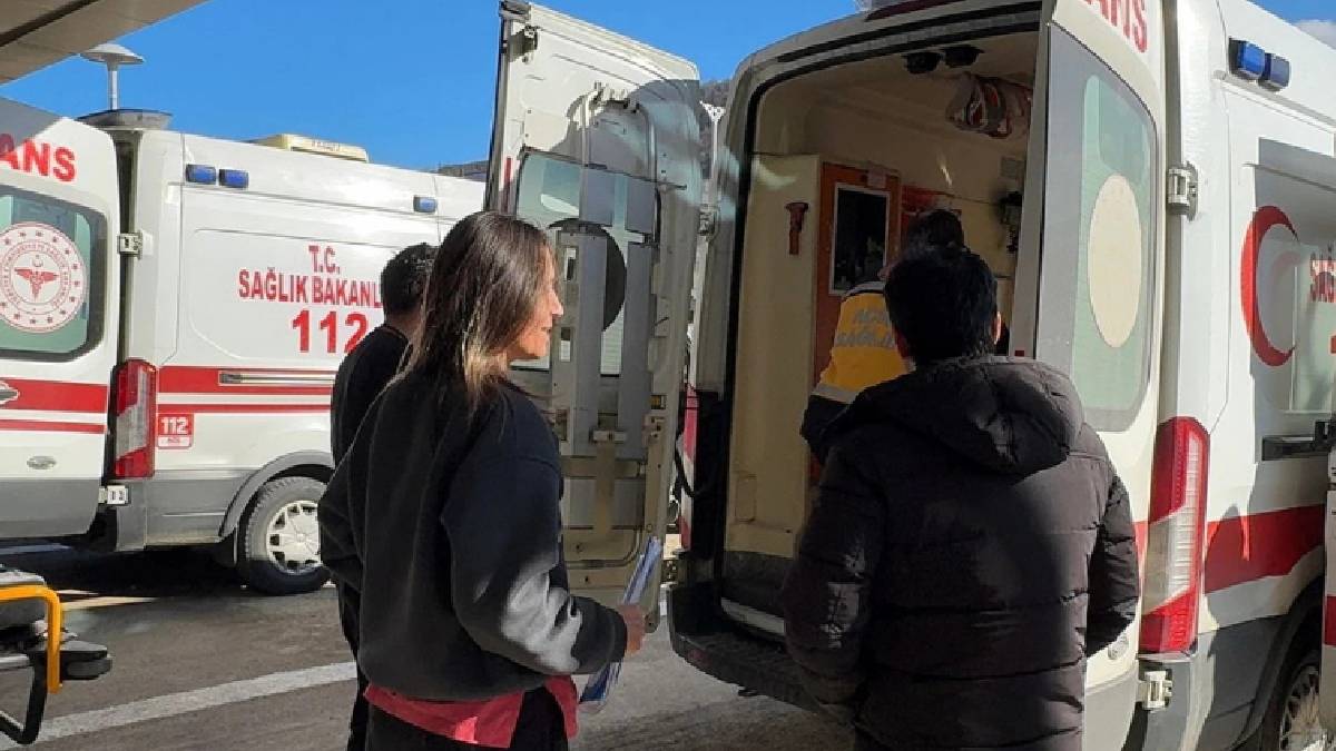 Yerli Malı Haftası etkinliğinde 9 öğrenci hastanelik oldu: Gıda zehirlenmesi şüphesi
