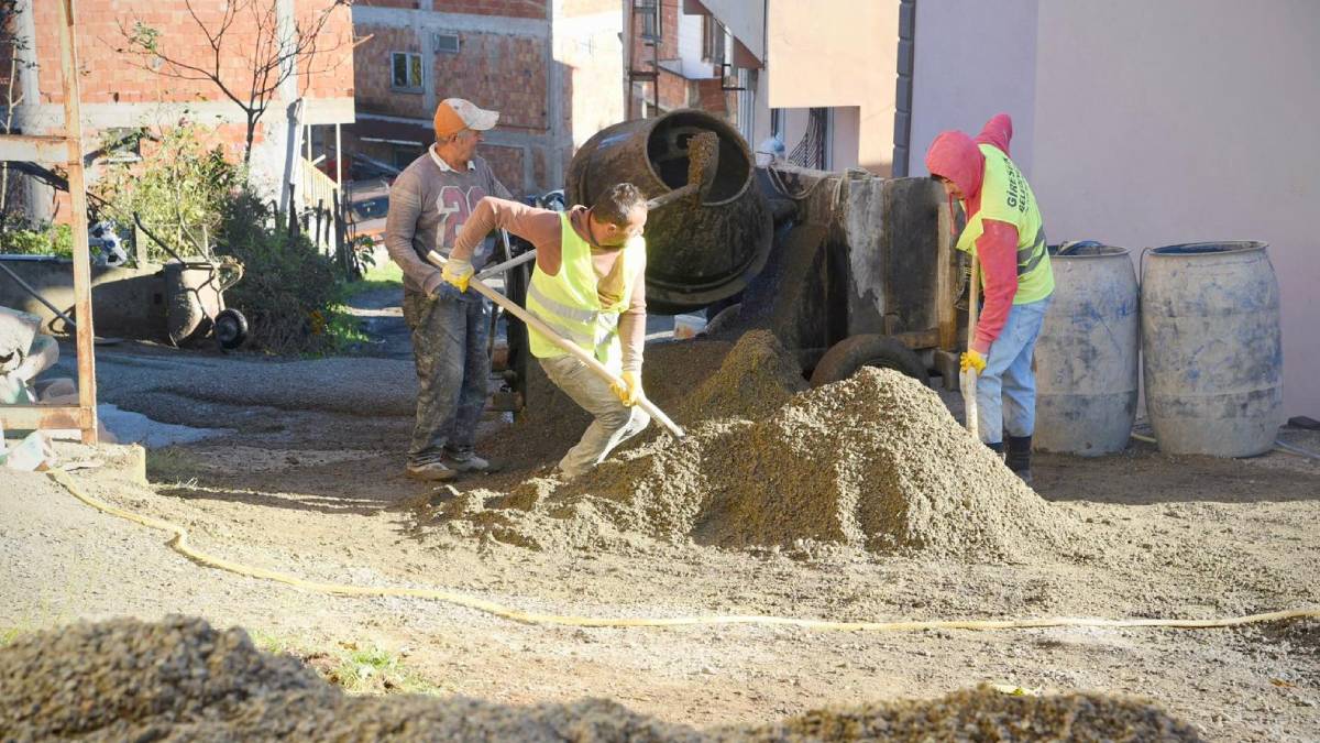 Çaykara Mahallesi’nde 150 metrelik betonlama çalışması