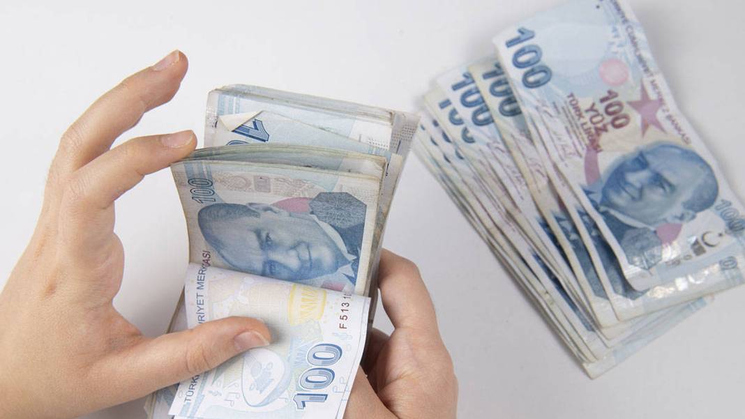 Emeklilikte borçlanma primleri yüzde 45'e çıkıyor: 1 Ocak’ta rakamlar değişiyor