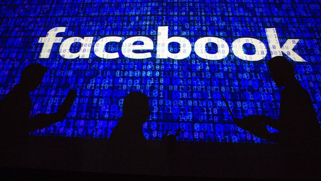 Facebook’ta "bedava link" devri bitiyor: Paylaşım yapmak artık ücretli olabilir