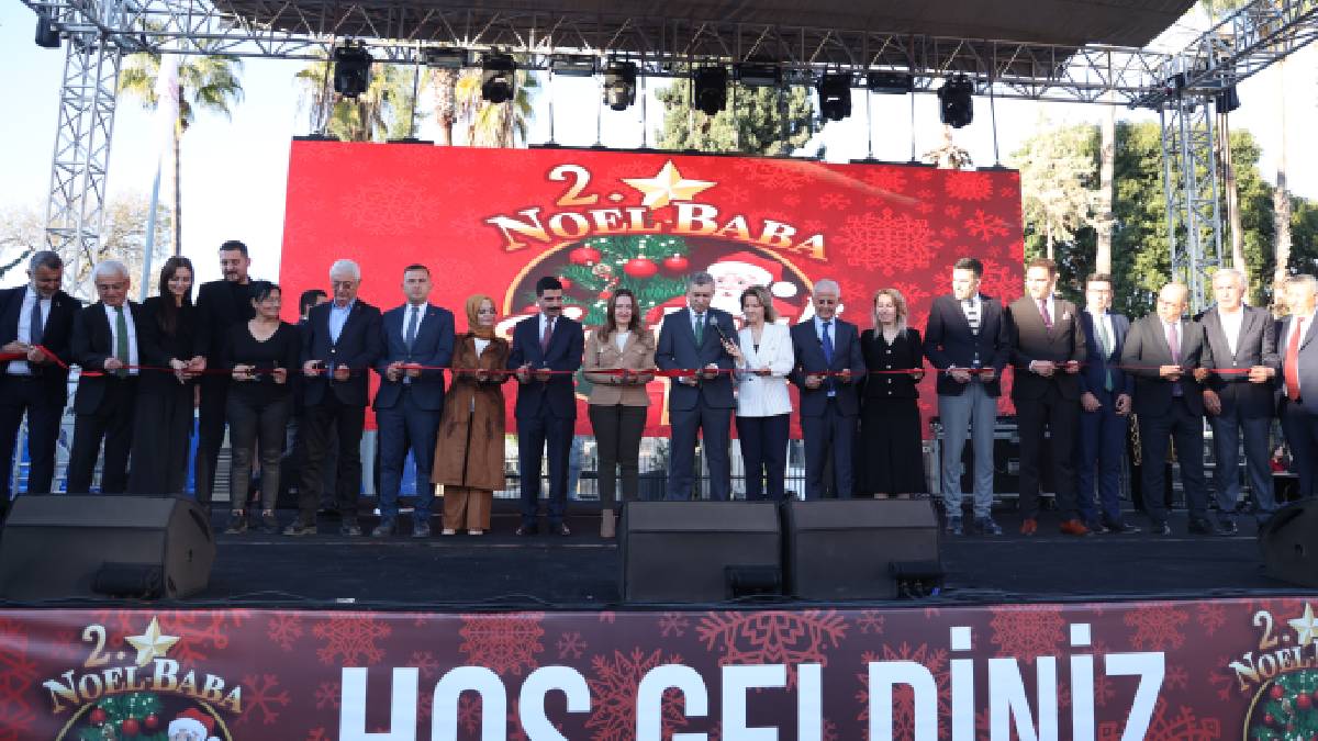 Başkan Vekili Büşra Özdemir Noel Baba Festivali’ne katıldı