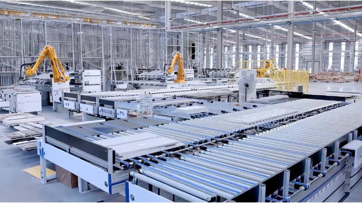 Yerli mobilya markası geleceğe meydan okuyacak:  İnsansız üretim hattını devreye alıyor