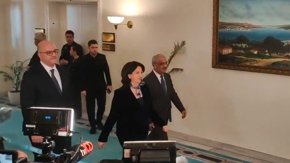 İmralı Heyeti'nden AK Parti'ye ziyaret