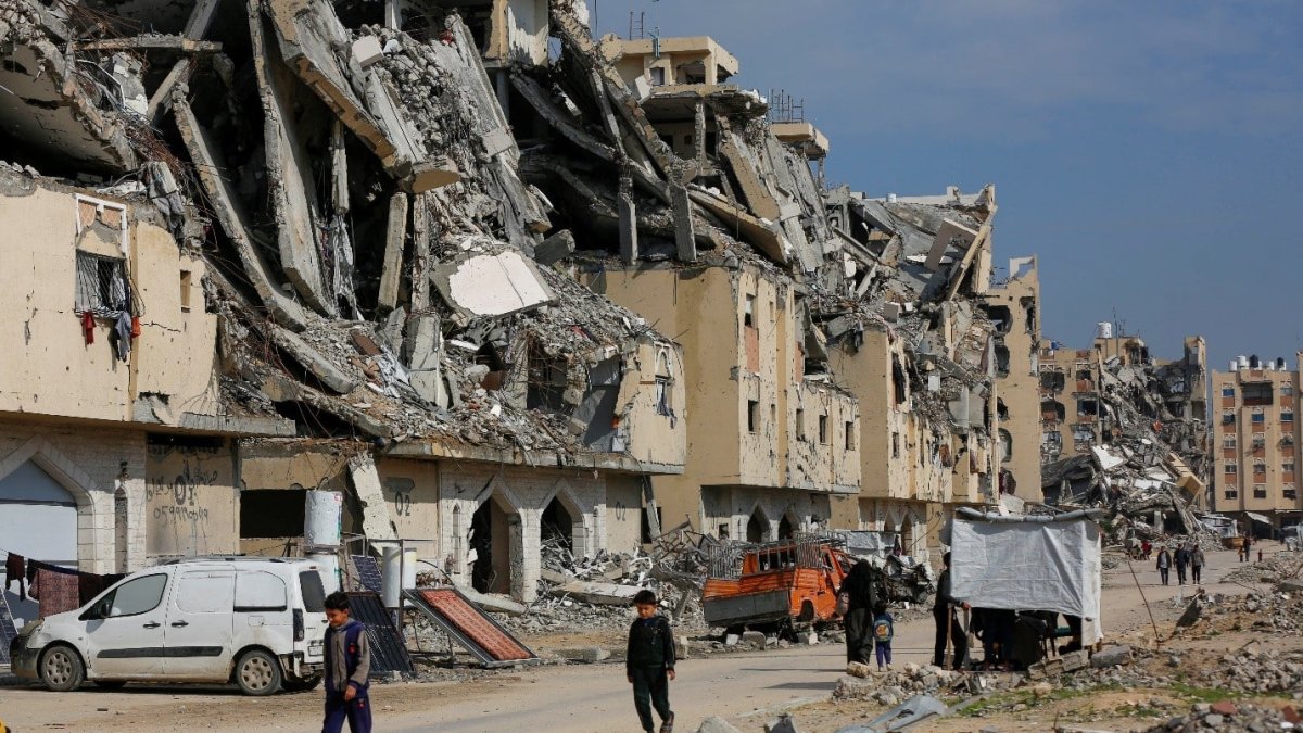 Gazze'de can kaybı 70 bin 925'e yükseldi