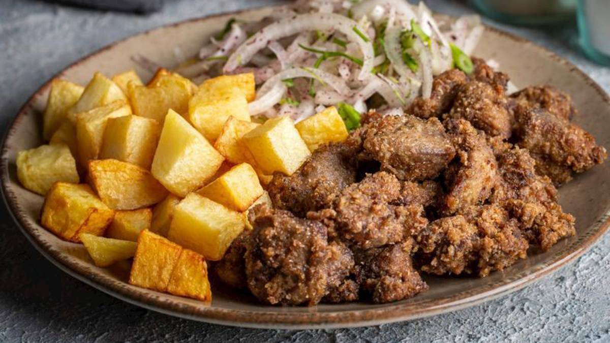 Asla sertleşmiyor! Lokum gibi Arnavut ciğeri hazırlamanın kritik püf noktası