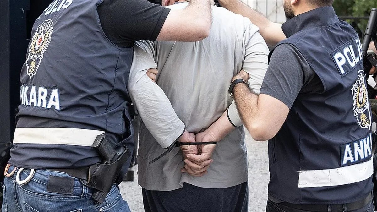 28 ilde FETÖ operasyonu: 76 gözaltı, 50 tutuklama