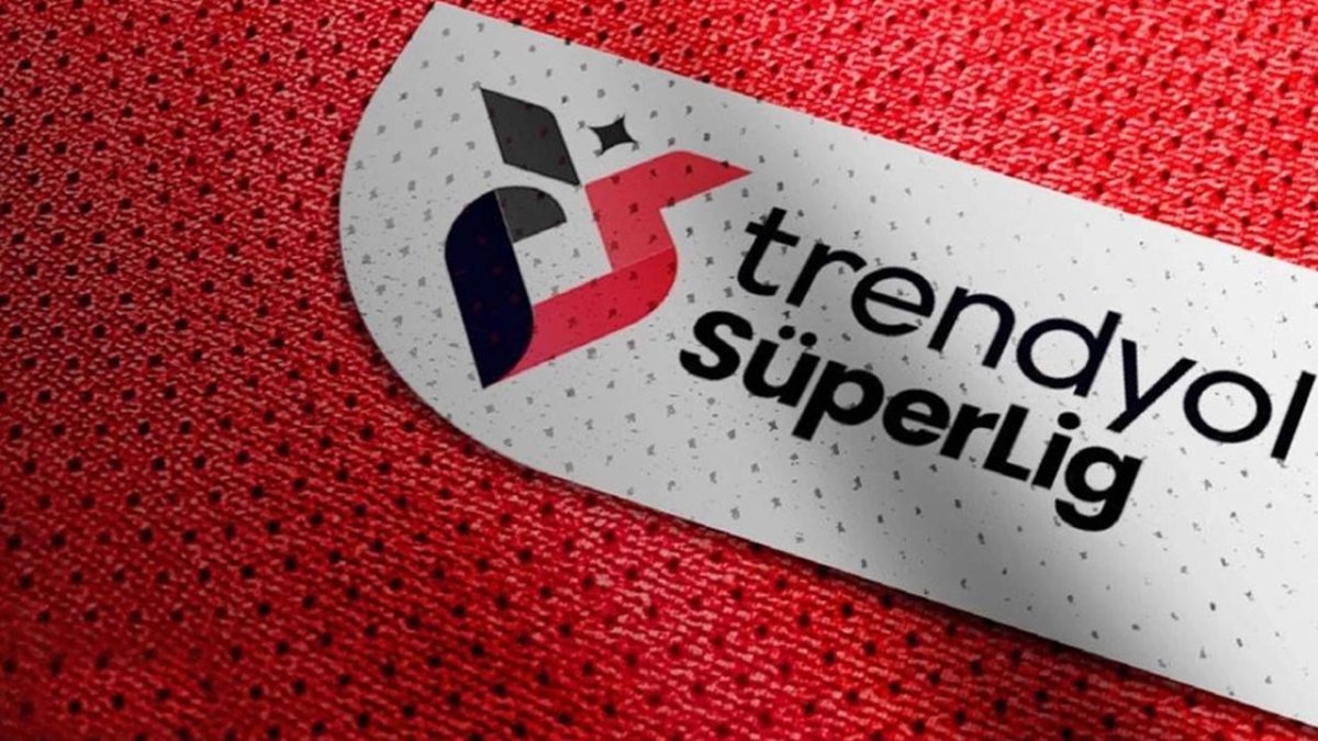 Süper Lig'de bir ayrılık daha: Karşılaşma biter bitmez istifasını açıkladı