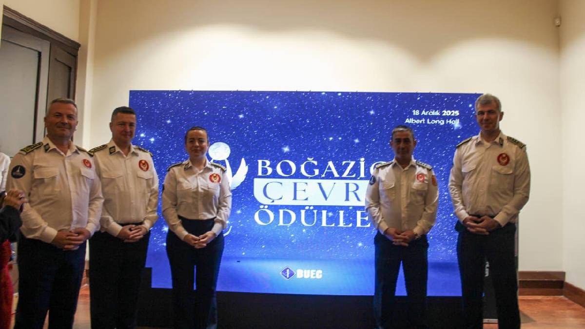 İzmir İtfaiyesi’ne “Geleceğe Nefes Özel Ödülü”