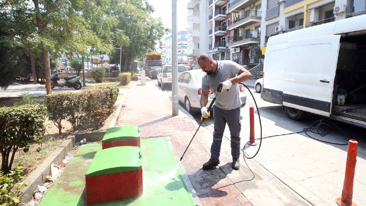 Karşıyaka Belediyesinden 1 yılda 76 bin talebe çözüm!