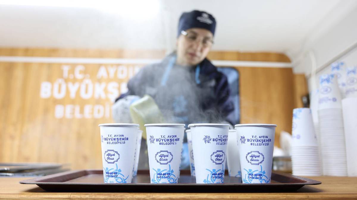 Başkan Çerçioğlu’nun soğuk kış günlerinde içleri ısıtan ikramı bu yıl da vatandaşlarla buluşuyor