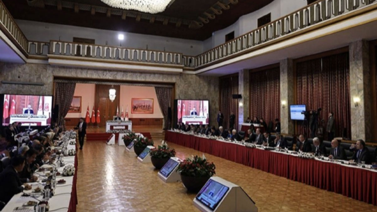 TİP'ten komisyona katılmama kararı