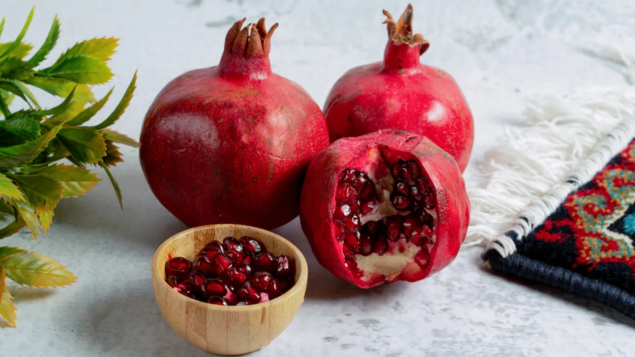 Her gün bir avuç nar yerseniz vücudunuzda neler oluyor? Sonuçlara inanamayacaksınız!