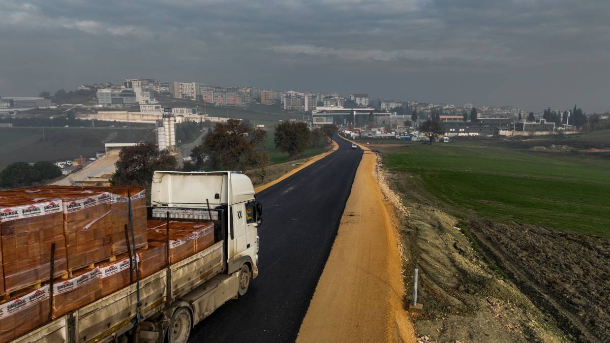 Büyükşehir’le Çamlık Bulvarı konfora kavuştu