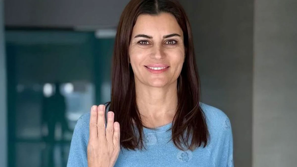 Kanserle mücadele eden Ece Vahapoğlu'ndan sağlık durumuna ilişkin açıklama