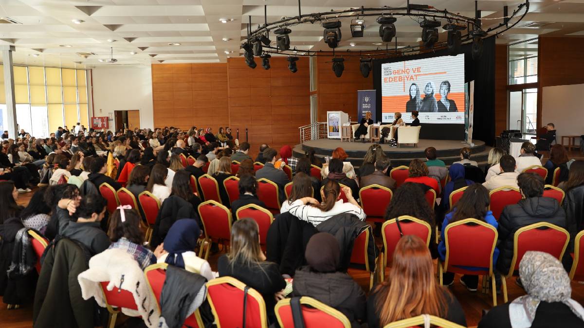 Ayşe Kulin’den gençlere hayat dersleri