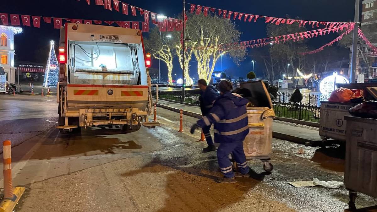 Bandırma’da yeni yıl temizliğİ