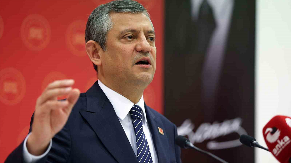 Özel'den asgari ücret çıkışı: Cumhuriyet tarihinde ilk kez açlık sınırının altında