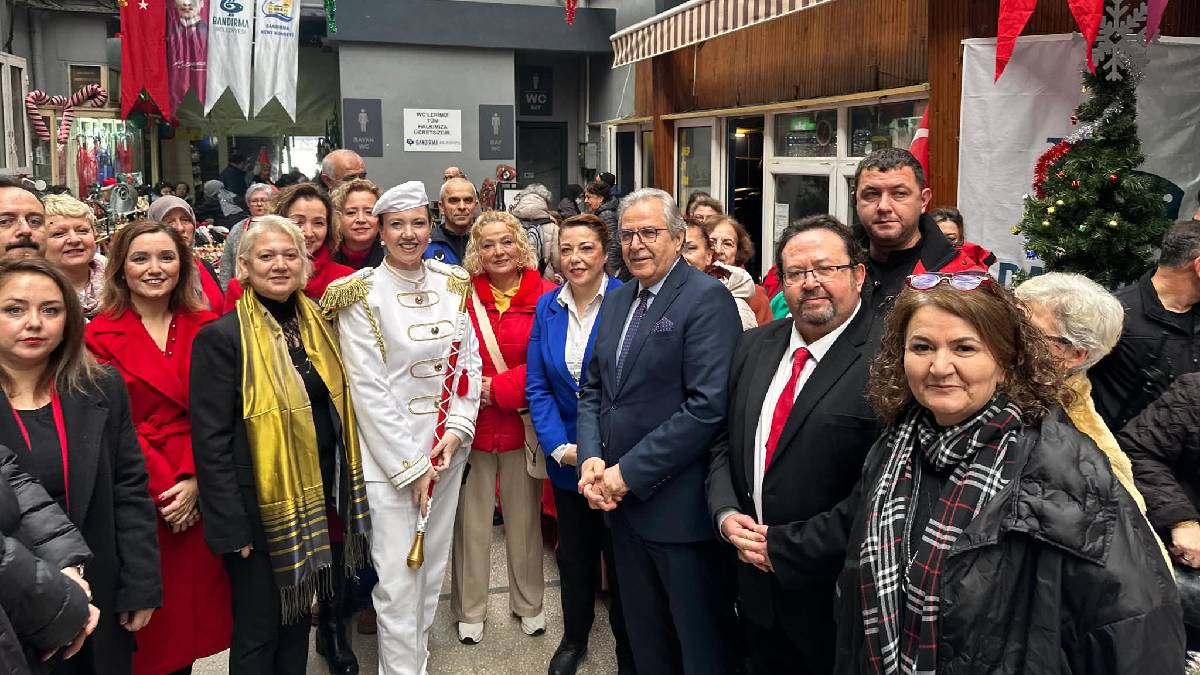 Bandırma’da kadın el emeği yılbaşı alışveriş günleri başladı