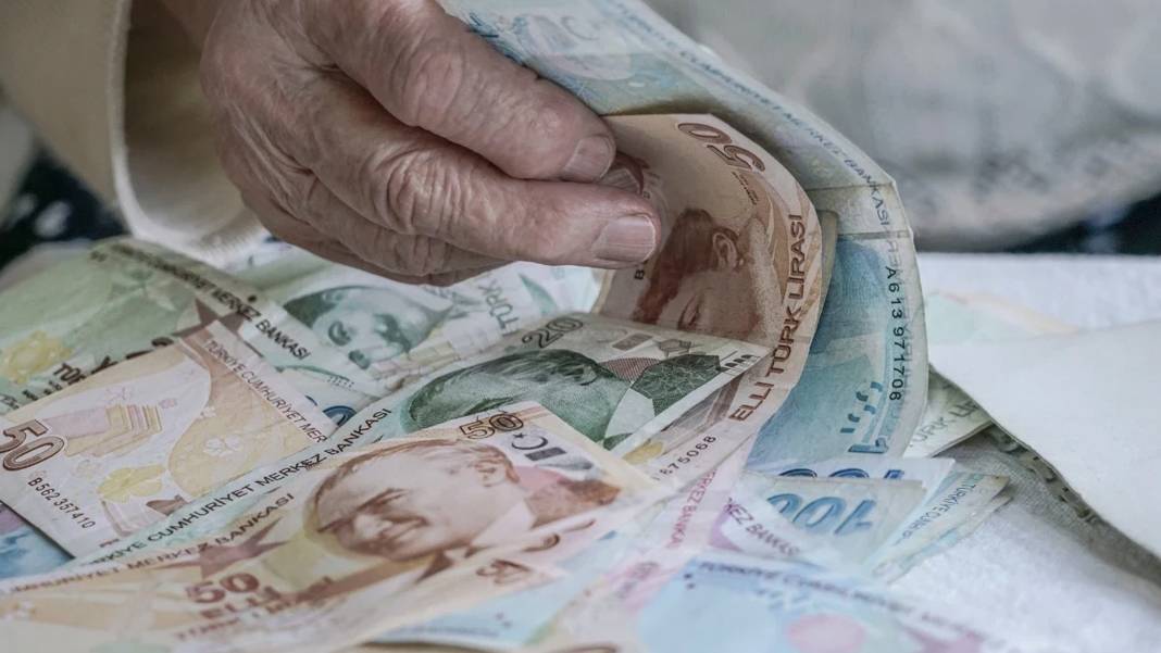 Emeklilik planı yapanlar için kritik süreç: 2025 yılında emekli olmak avantaj sağlıyor