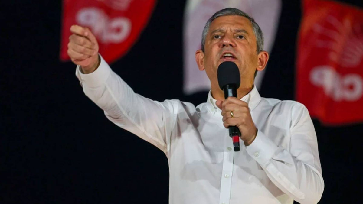 Özel, Kağıthane mitinginde konuştu: Canlı yayına ‘evet’ dediler; iddianame boş çıkınca ‘hayır’ dediler