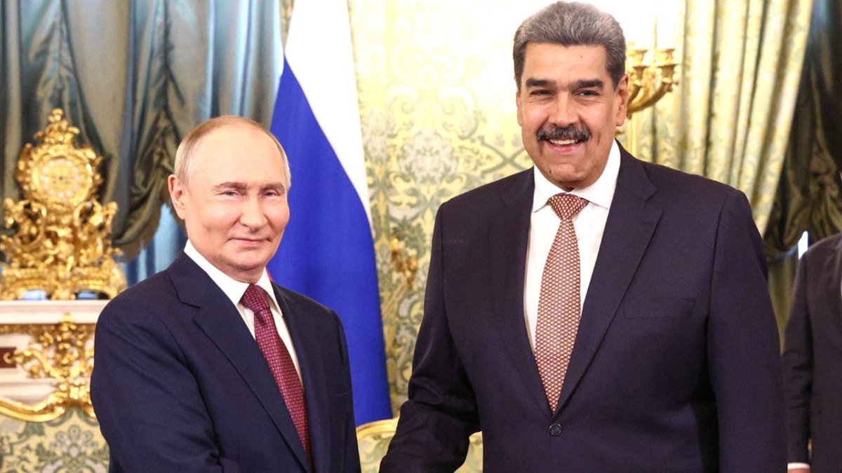 Rusya'dan Venezuela'ya ABD ablukasına tepki: Karayipler’de korsanlık geri döndü