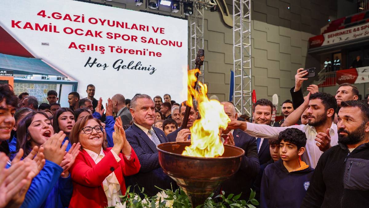Gazi Şehir, uluslararası standartlara uygun yeni spor salonuna kavuştu