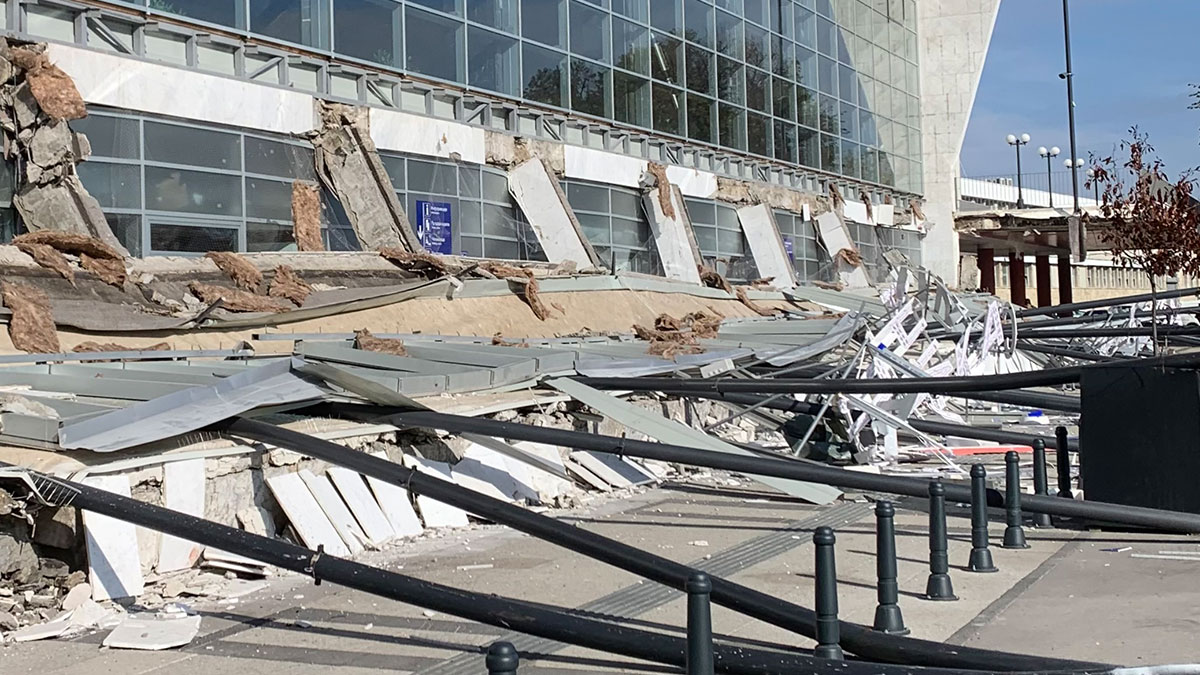 Novi Sad davasında Sırp Bakan iddianameden çıkarıldı