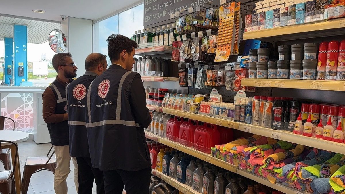 Bakanlıktan asgari ücret fırsatçılarına denetim: 42 ürüne zam yapıldığı ortaya çıktı