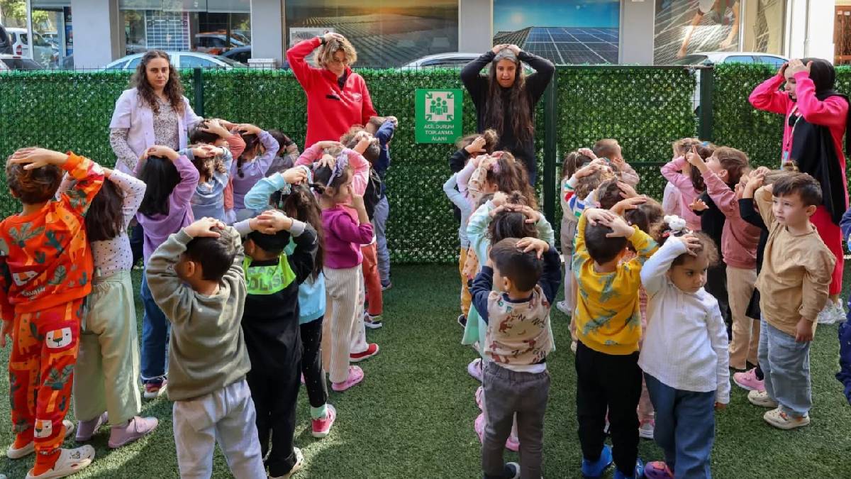 Efeler Belediyesinden eğitim hamlesi: 2025 yılında aile ekonomisine 103 milyon TL katkı sağlandı