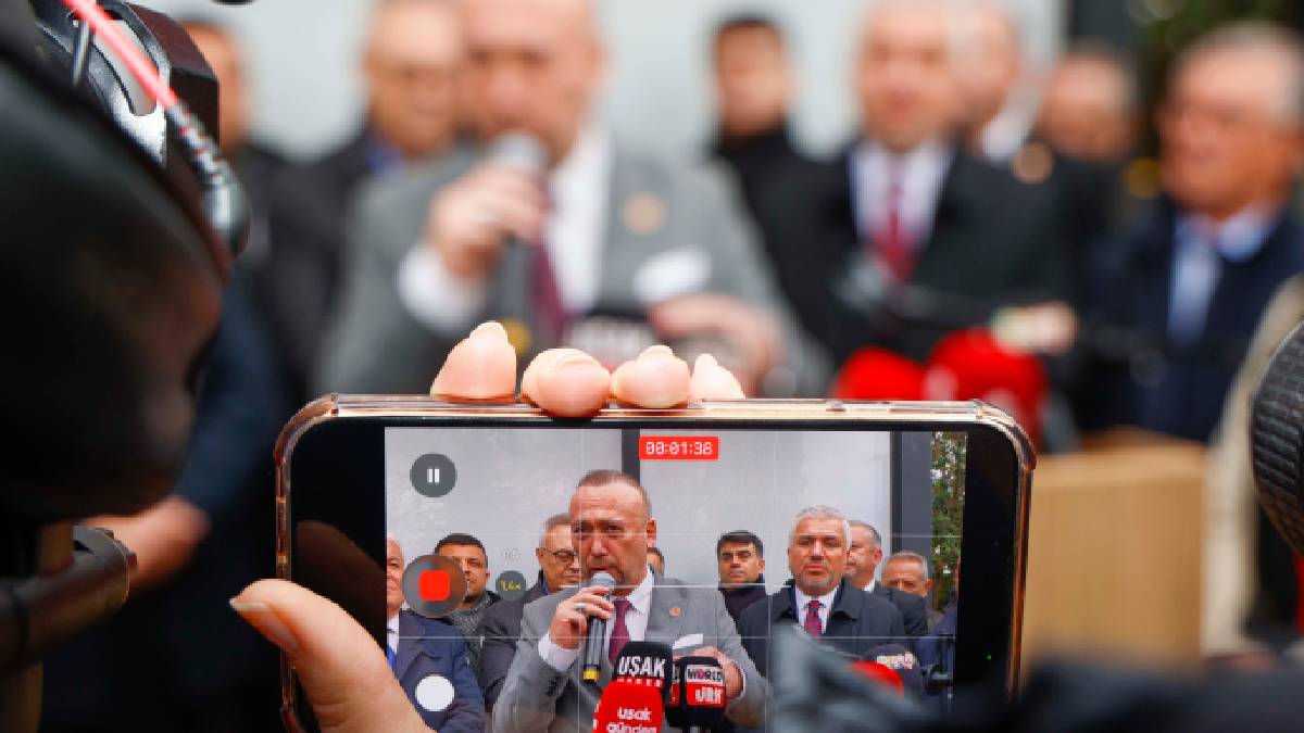 Uşak’ta bir ilk: Halk Et marketi açıldı