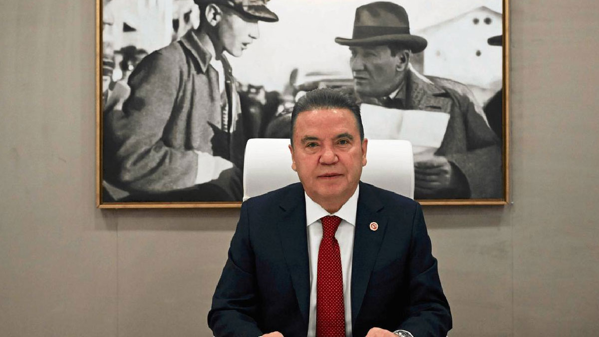 Antalya Barosu’ndan Muhittin Böcek açıklaması: Serbest bırakılması anayasal bir zorunluluk