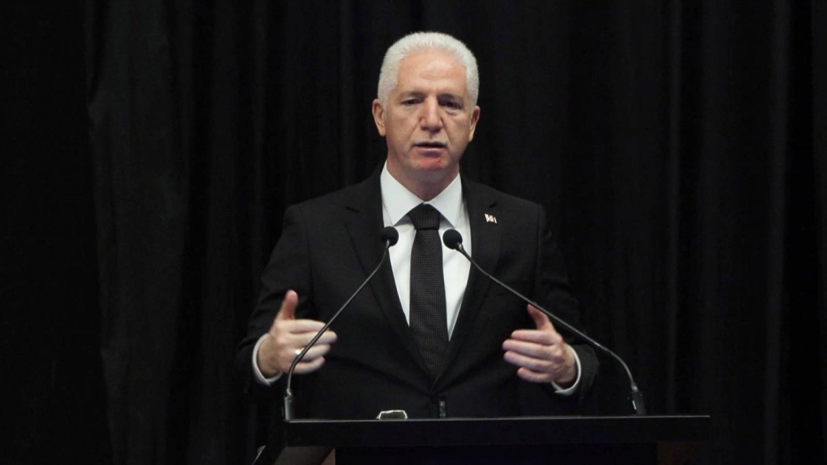 İstanbul Valisi Gül'den soğuk hava uyarısı: Sokakta kalanlar için 112 çağrısı