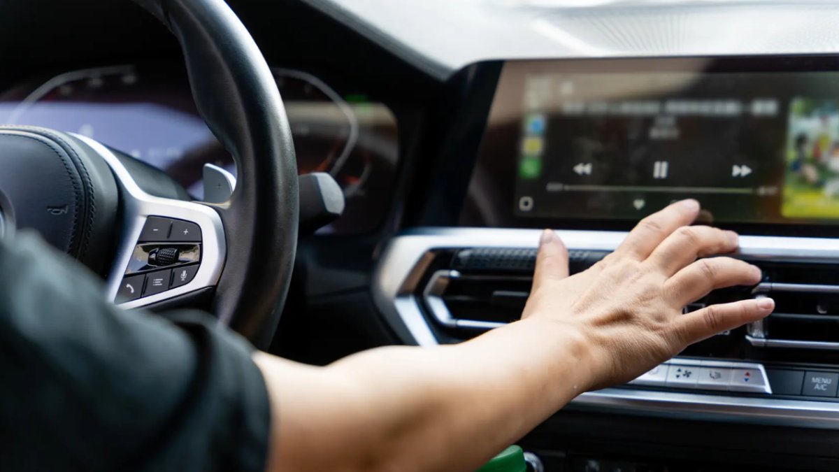 Otomobillerdeki "dijital tuzak": Dokunmatik ekranlar sürüş güvenliğini tehdit ediyor