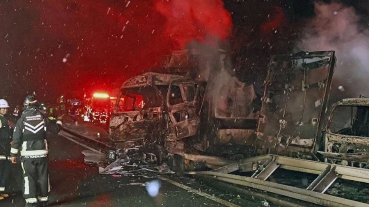 Japonya'da facia... 50 araç birbirine girdi: Ölü ve yaralılar var