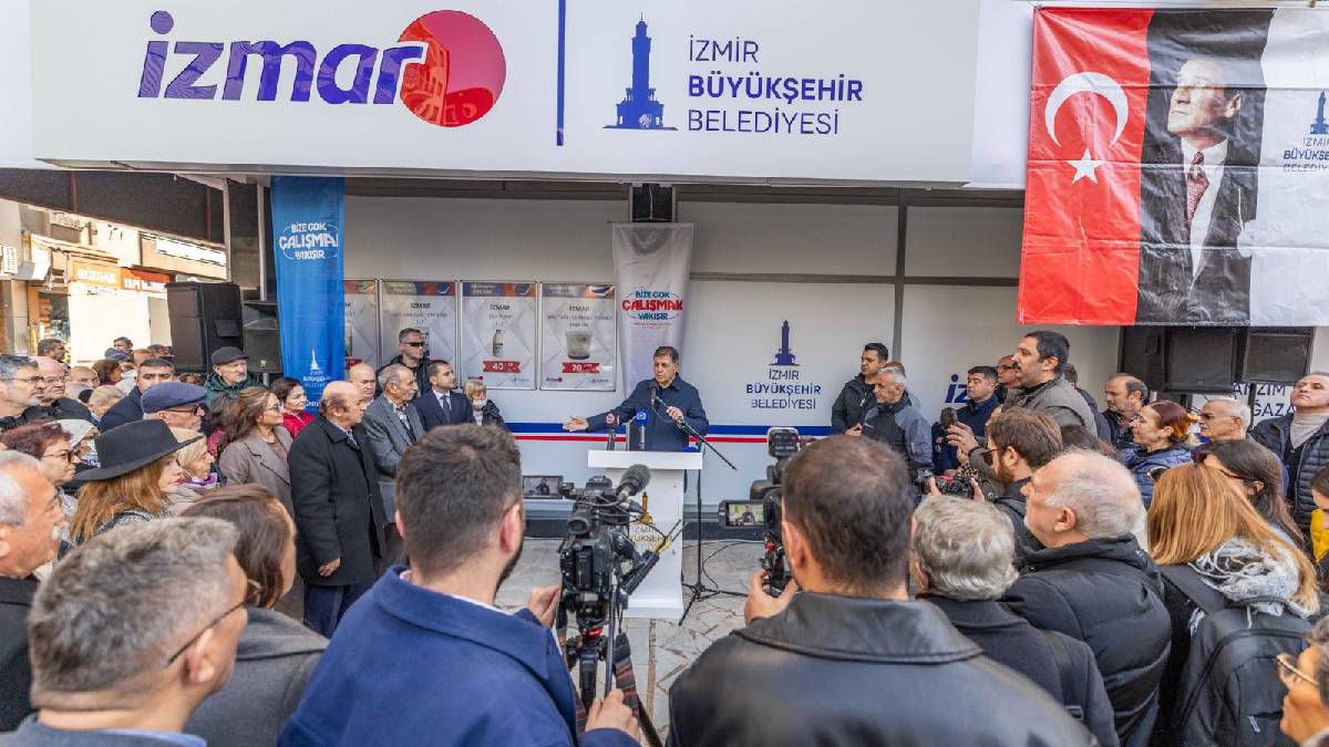 İZMAR’ın iki yeni mağazası Gaziemir ve Karşıyaka'da açıldı