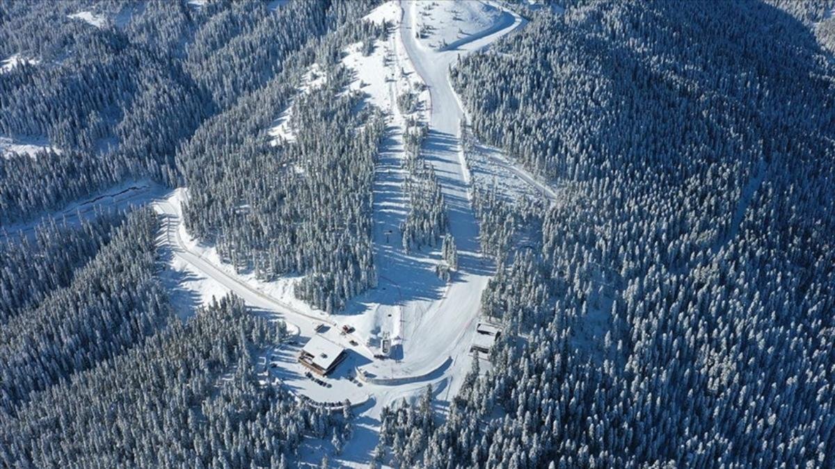 Ankara ve İstanbul'dakilerin ilk adresi! Batı Karadeniz’de beyaz şölen başladı: Yurduntepe Kayak Merkezi kapılarını açtı!