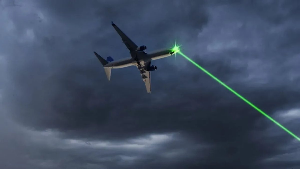 Sivil havacılıkta cezalar arttı: Sigaraya 24, lazere 164 bin lira