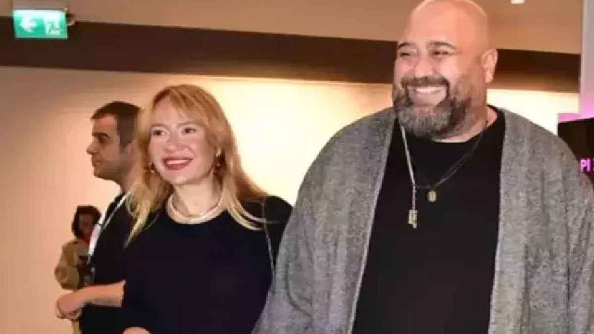 Ünlü şeften esprili evlilik teklifi! 21 yaş küçük sevgilisiyle evlilik yolunda ilk adımı attı