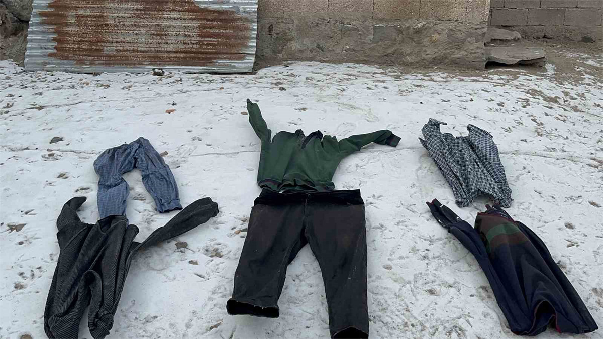 Kars'ta hava sıcaklığı eksi 17'ye kadar düştü! Çamaşırlar bile dondu