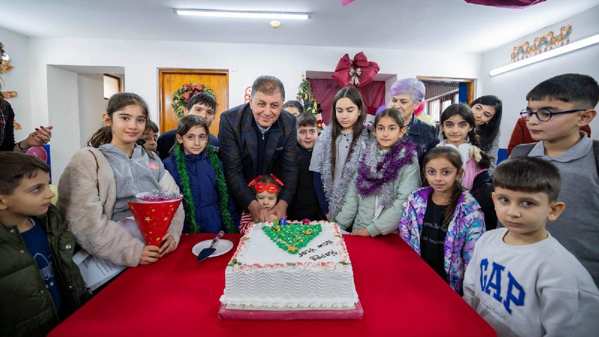 Basmane’de yeni yıl, birlik ve dayanışma ruhuyla karşılandı