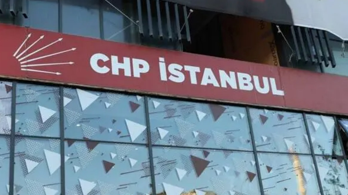 CHP İstanbul İl Kongresi için yeni karar: Dosya yeniden asliye mahkemesinde