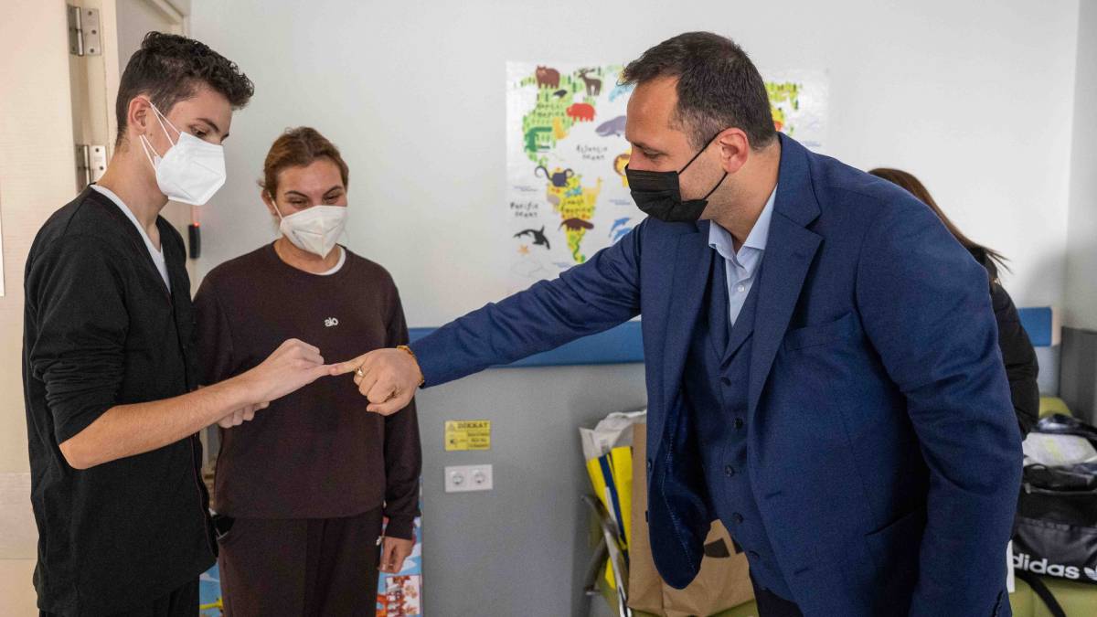 Bornova’da minik kalplere dayanışma desteği