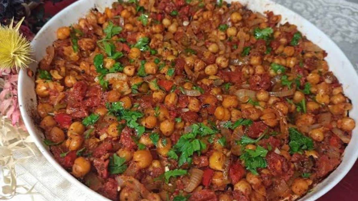 Mutfakta bugün ne pişirsem diyenlere müjde: Karşınızda efsane lezzetiyle nohut tava!