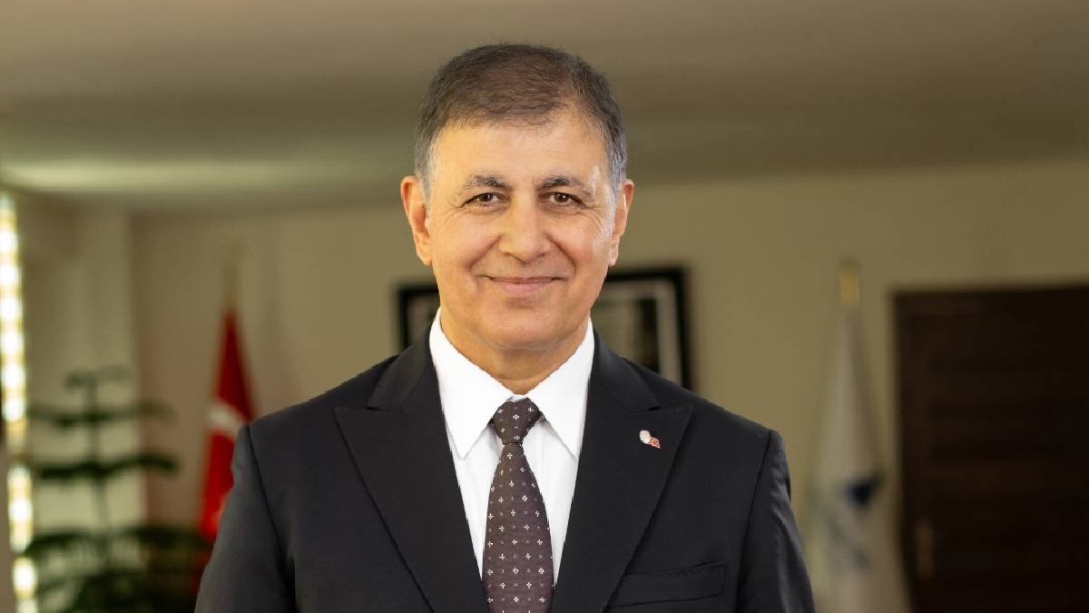 Başkan Tugay: 2026 dayanışmanın, adaletin ve umutlu yarınların yılı olsun